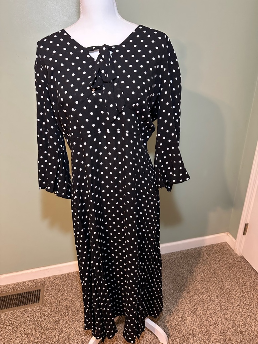 NWT Suzanne Betro Black & White Polka Dot Midi Dress Size XL